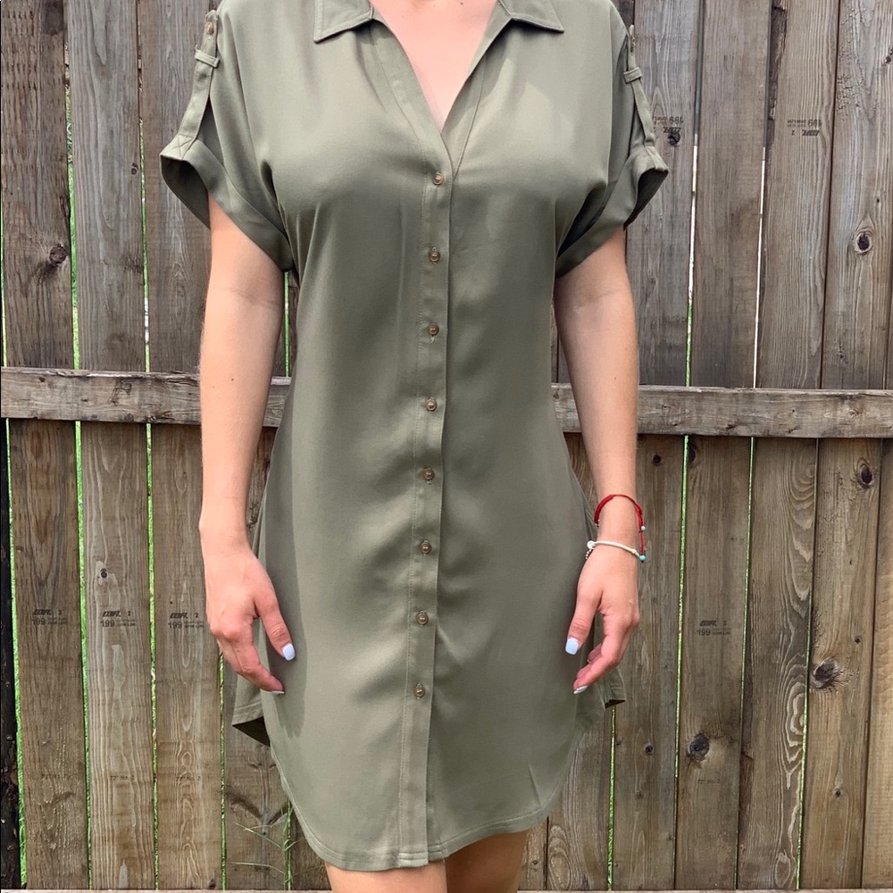 Forever 21💚 Olive Dress